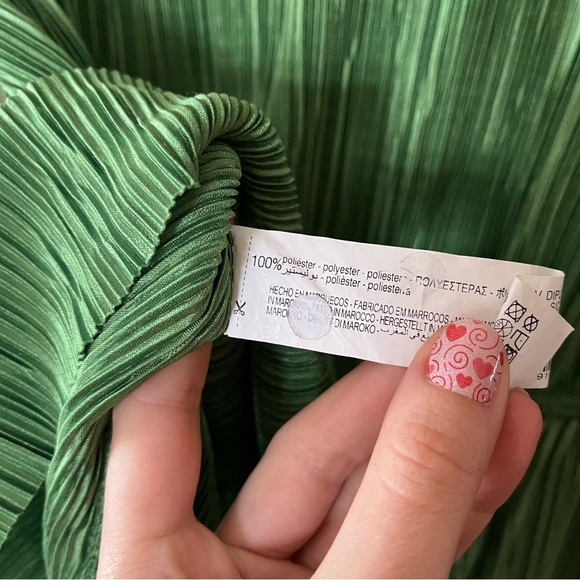 Zara Bright Green Ruffle Sleeve Ribbed Blouse - Picture 5 of 5